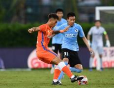 开云体育在线-日本联赛强队交火升班降级悬念难解