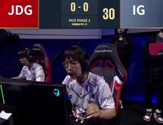 开云体育下载-包含JDG碾压C9，Kanavi拿下关键大龙峡谷大战入围赛，强势挺进下一轮的词条