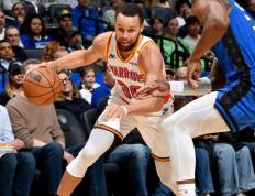 开云体育APP下载-勇士再胜猛龙，取得连胜