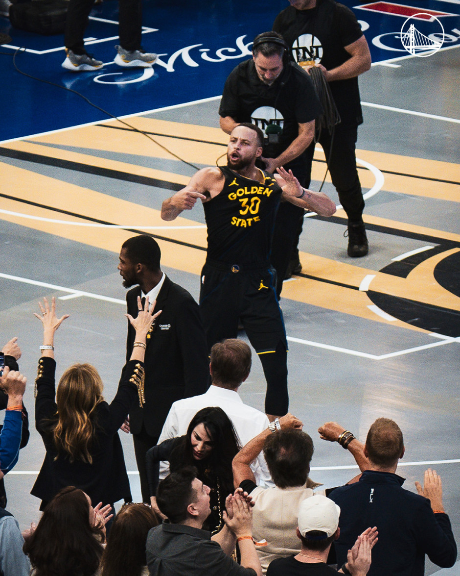 开云平台-勇士主场击败独行侠，取得三连胜