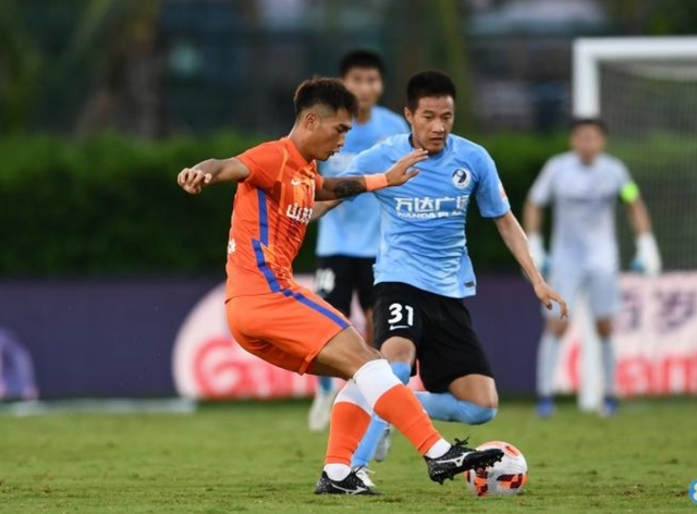 开云体育在线-日本联赛强队交火升班降级悬念难解