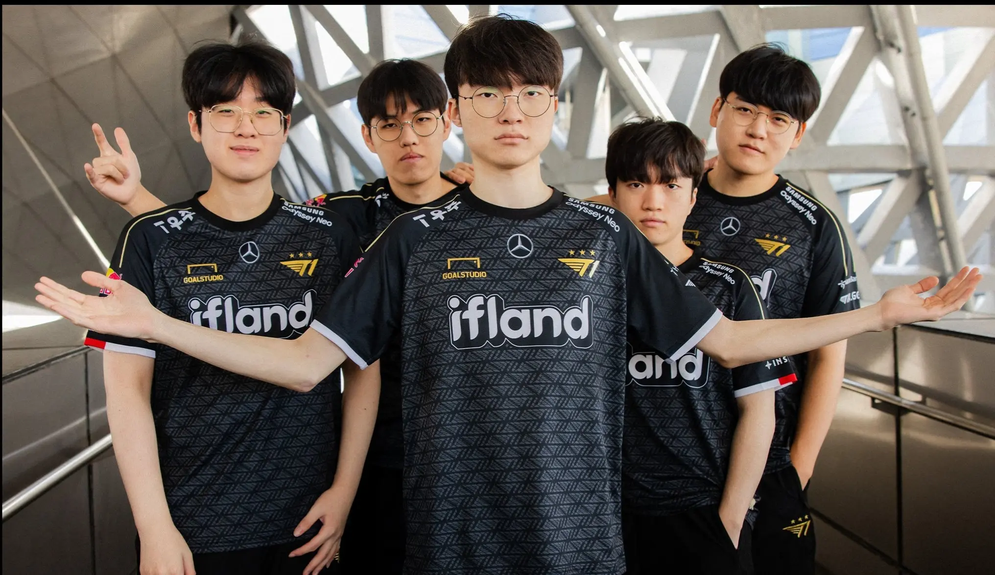 开云官网-G2险胜CLG,Keria单局斩获MVP宿命之战全球总决赛,技惊四座的简单介绍