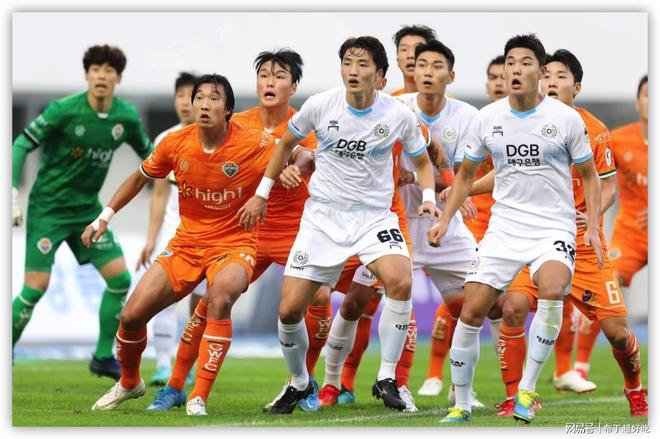 开云体育下载-甘肃队主场击溃对手,保持不败战绩